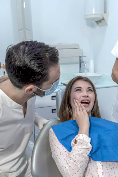 Best Broken Tooth Emergency  in Ferndale, MI